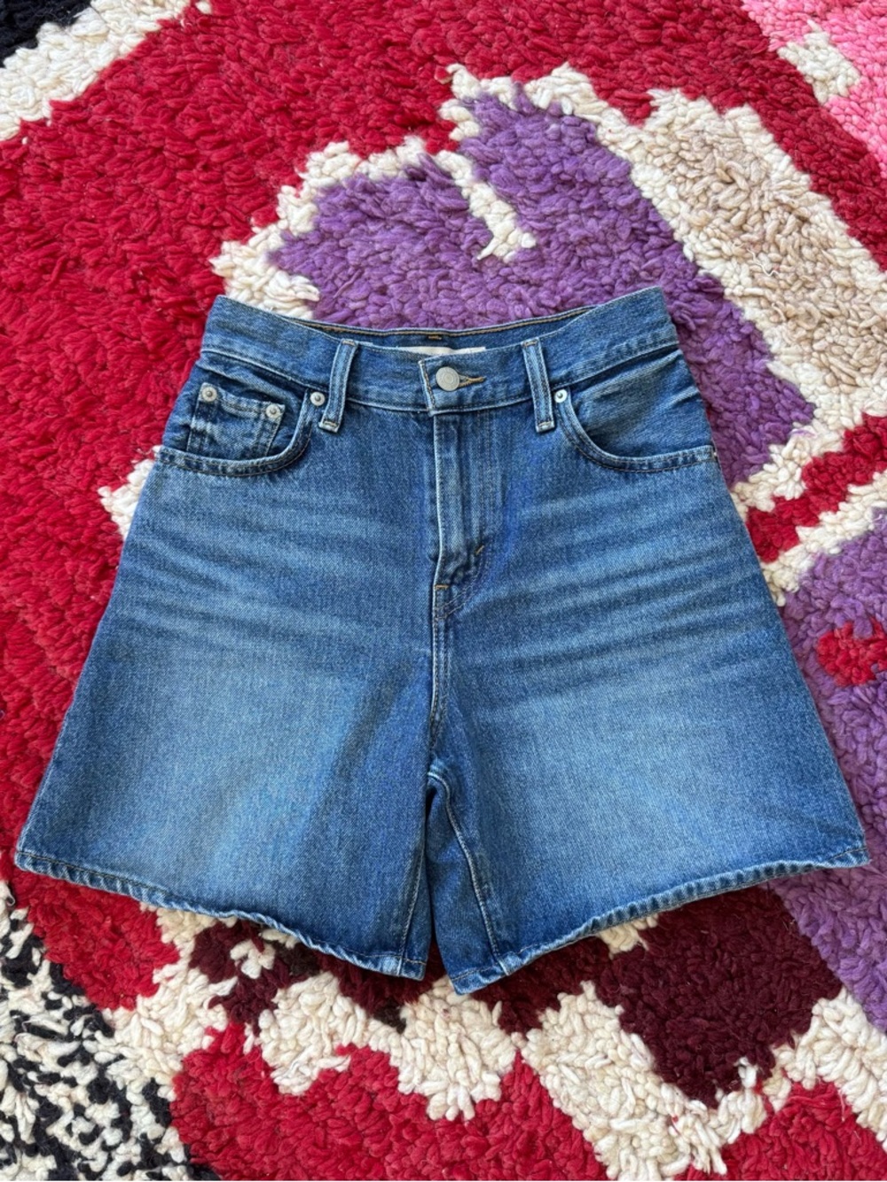 Levi’s High-Rise Baggy Shorts
